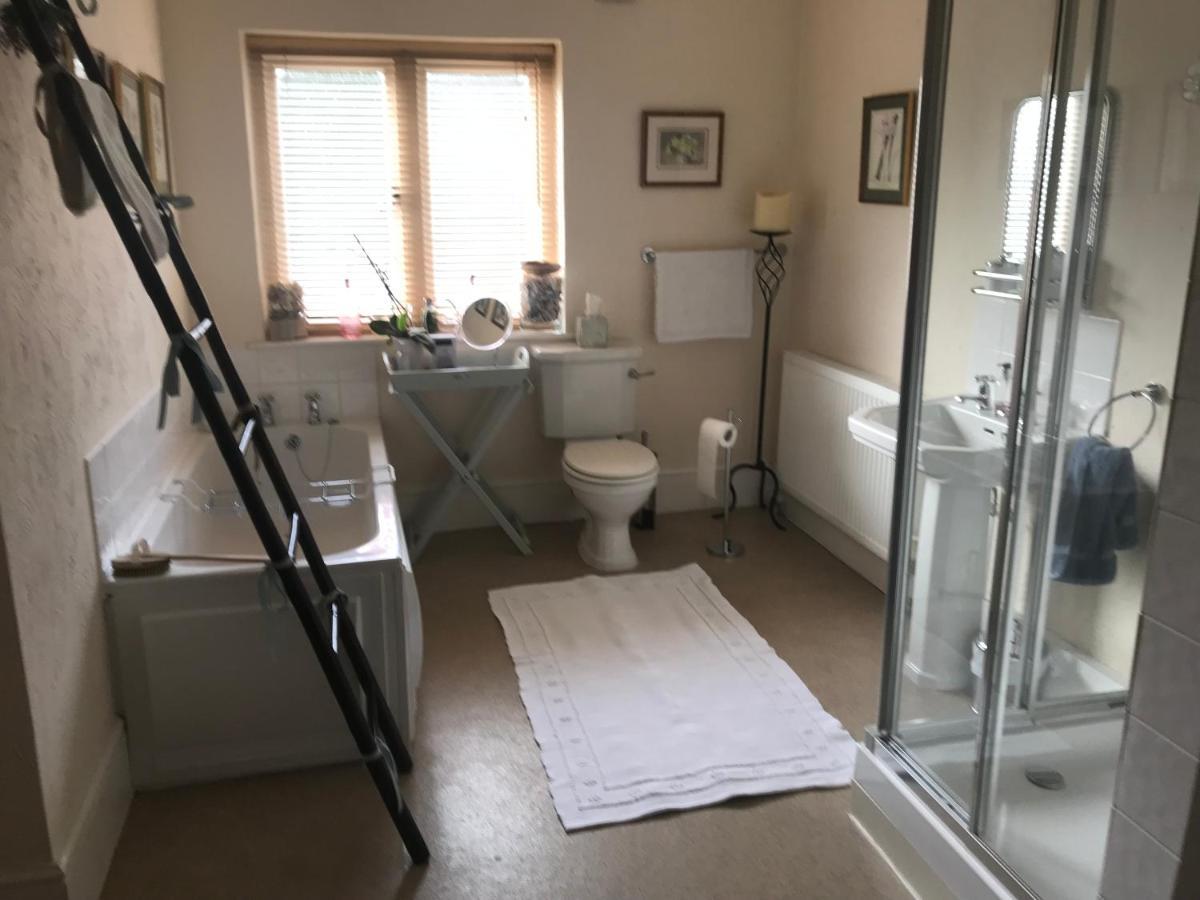 Coombe Bed & Breakfast Blagdon