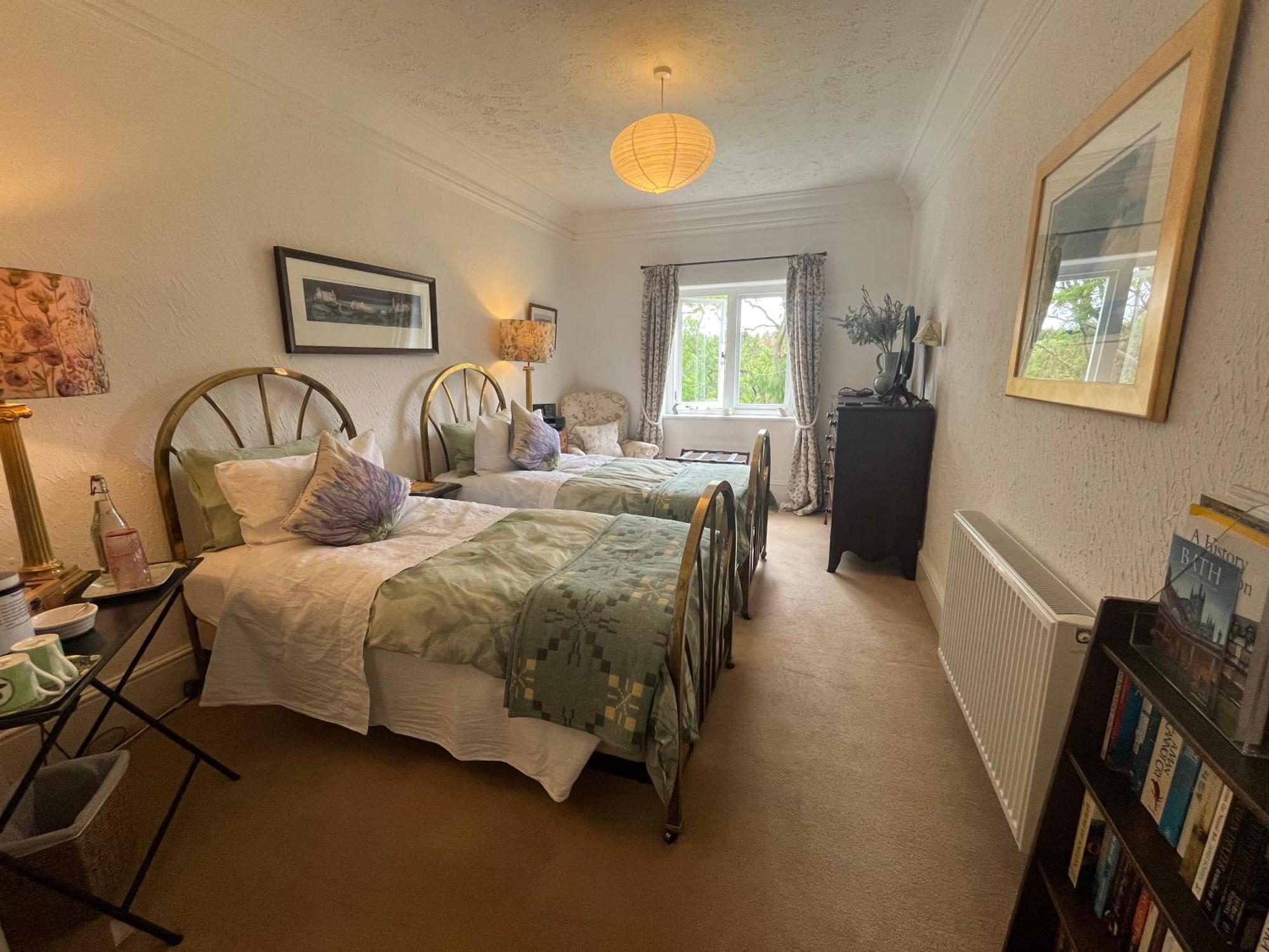 Coombe Bed & Breakfast